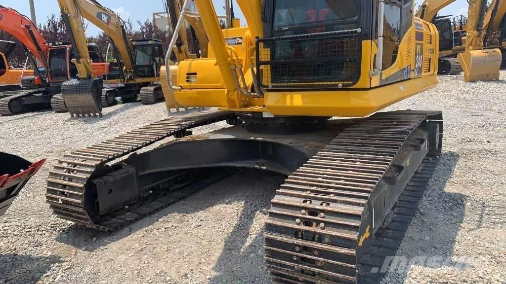 Komatsu PC 240 LC Excavatoare pe șenile
