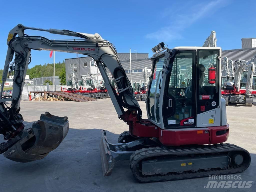 Takeuchi TB 257 FR Mini excavatoare < 7t