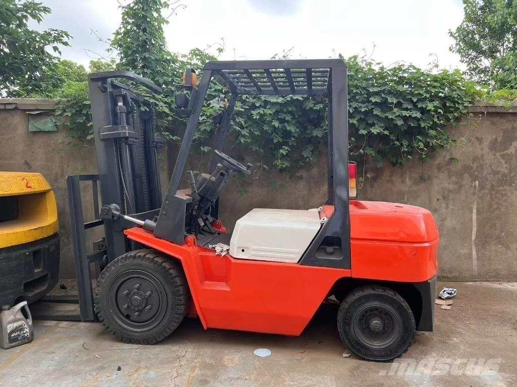 Heli 3 Ton Stivuitor diesel