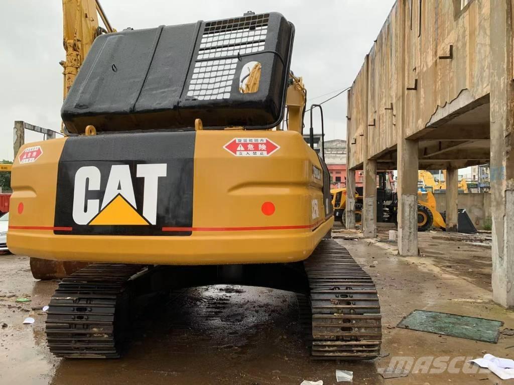 CAT 325 B L Excavatoare pe șenile
