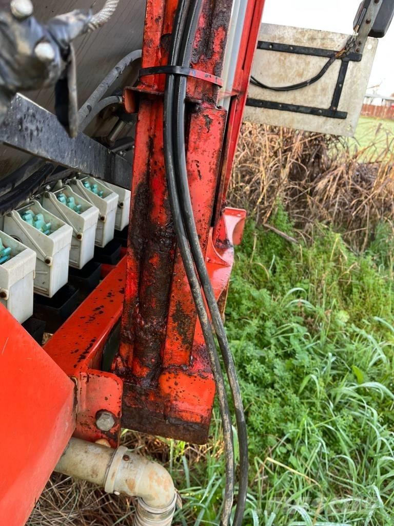  DAMAX 1700 R Alte masini si accesorii de insamantare