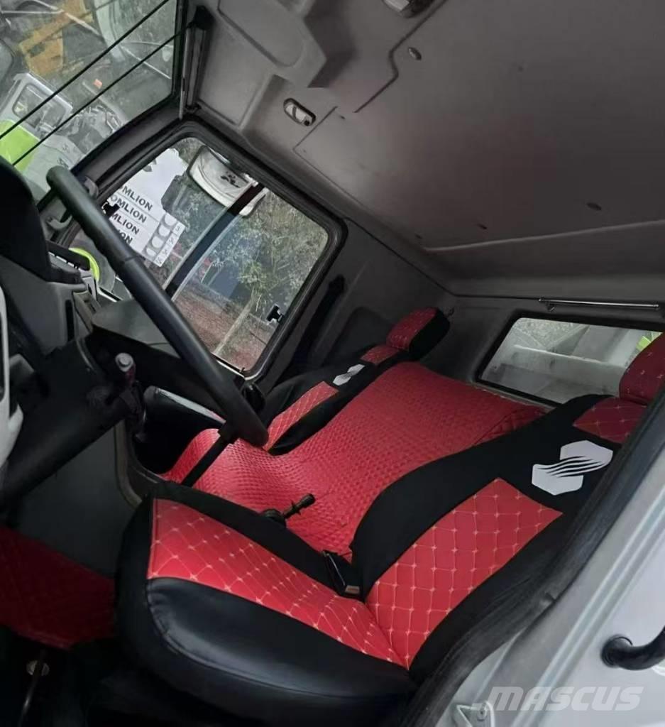 Zoomlion ZTC 250 A Macara pentru orice teren