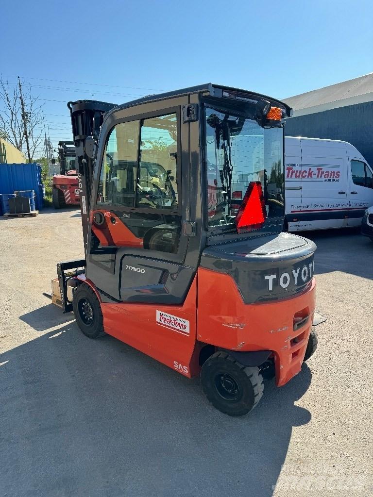 Toyota 9FBM30T Stivuitor electric