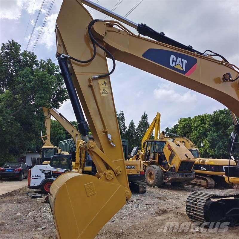 CAT 320 D L Excavatoare pe șenile
