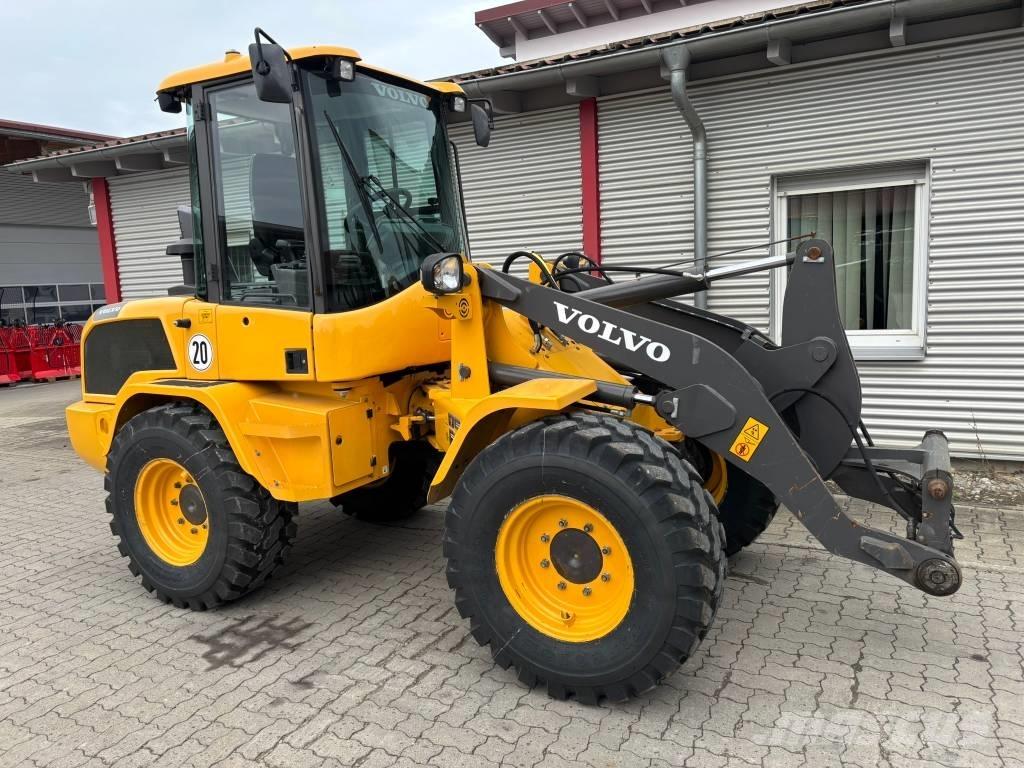 Volvo Radlader L30G Incarcator pe pneuri