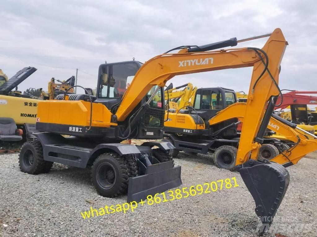 Xinyuan XYB75-9 Excavatoare cu roti