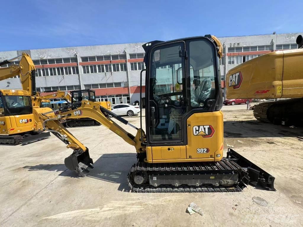 CAT 302 Mini excavatoare < 7t