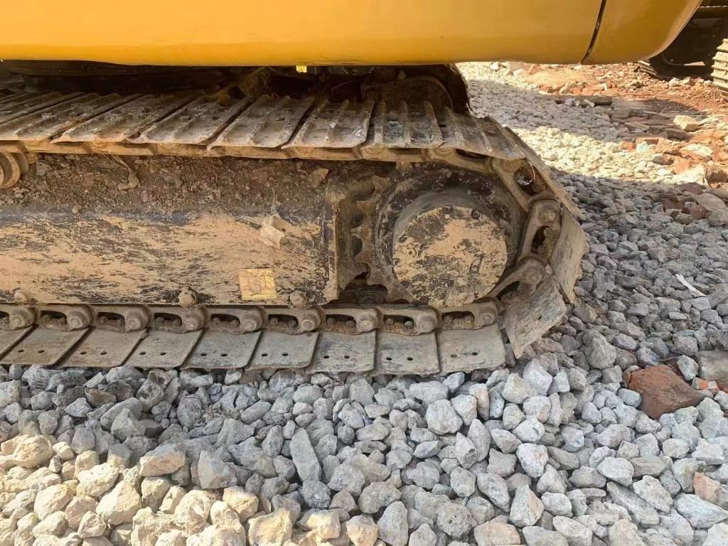 CAT 306 Excavatoare pe șenile
