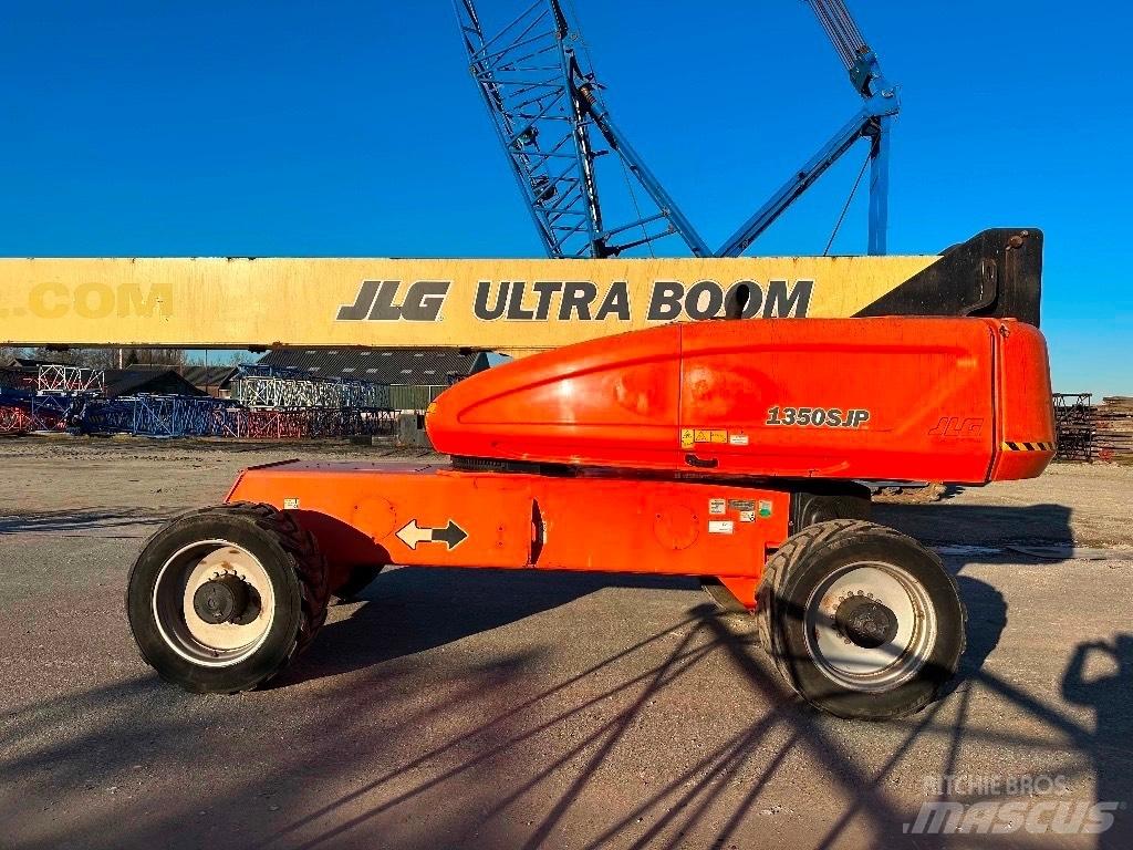 JLG 1350 SJP Nacele cu brat telescopic