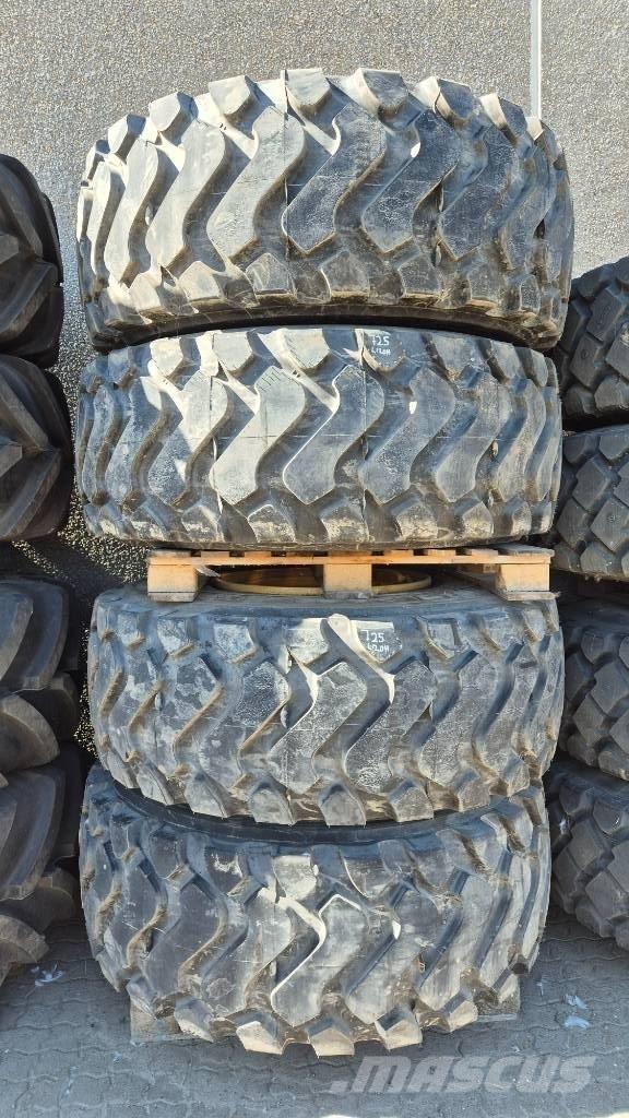 Michelin 23.5R25 Roti