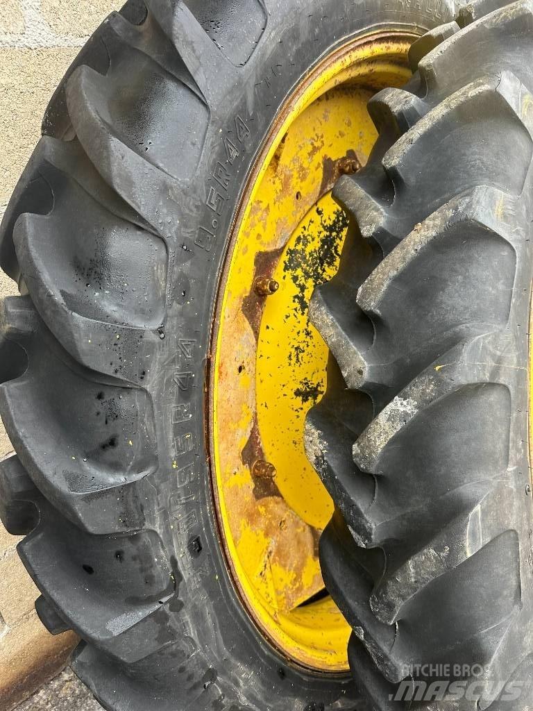 Alliance 230/95R44 Roti
