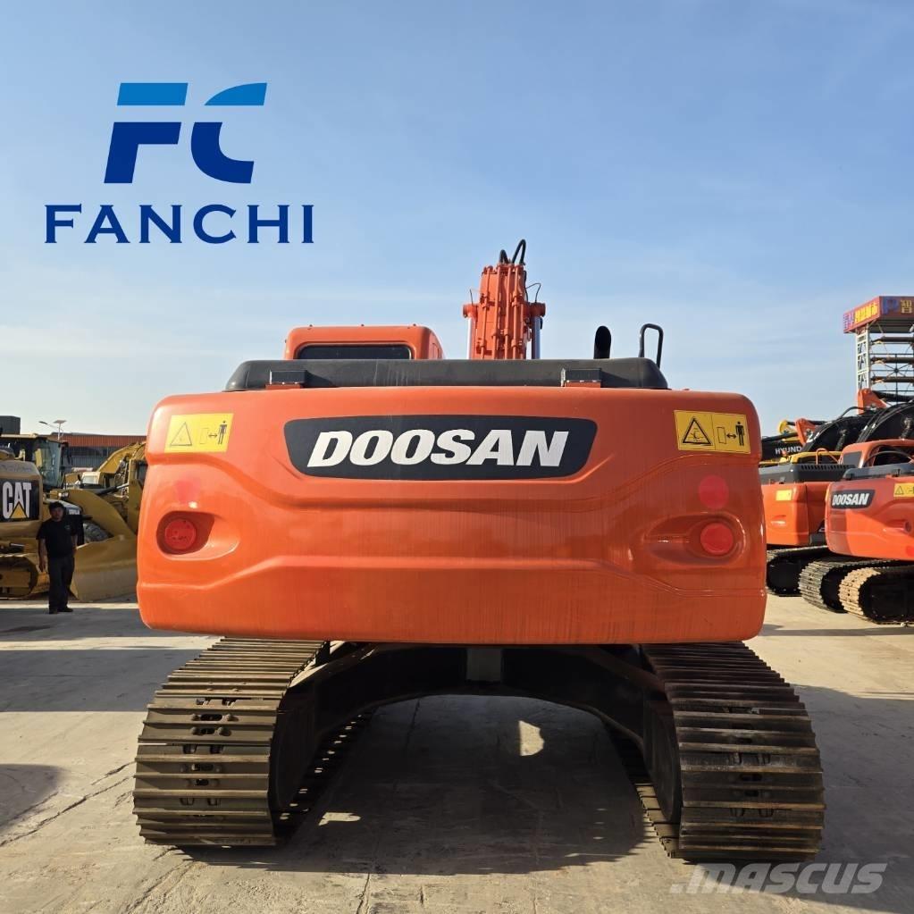 Doosan DX 225 LC Excavatoare pe șenile
