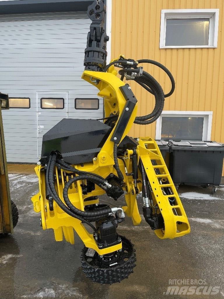 John Deere 758HD Capete pentru culegatoare