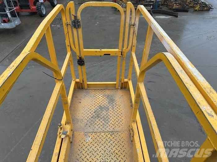 JCB S2032E Alte ascensoare si platforme