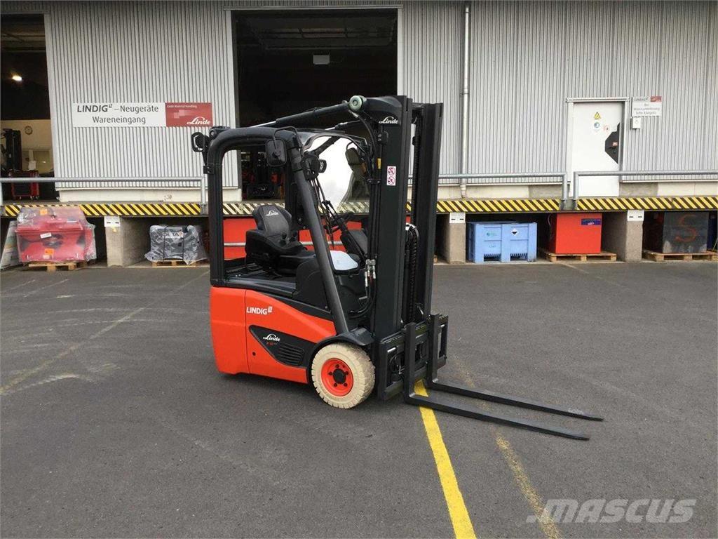 Linde E12 Stivuitor electric