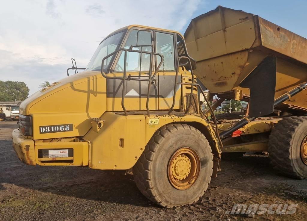 CAT 730 Transportoare articulate