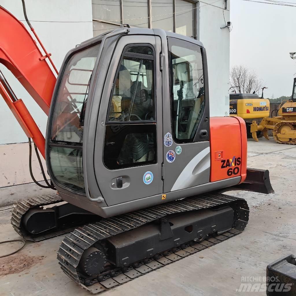 Hitachi ZX 60 Mini excavatoare < 7t