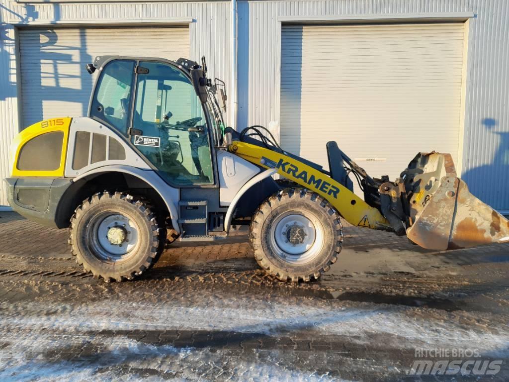 Wacker Neuson 8115 Incarcator pe pneuri