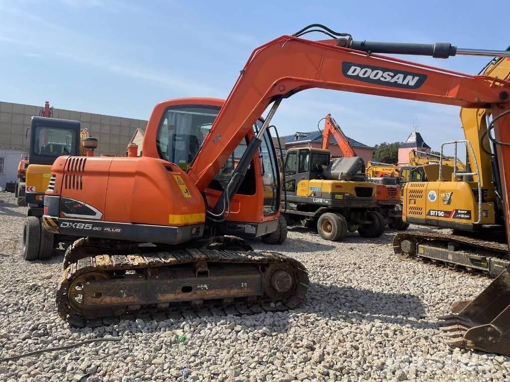 Doosan DX 85 Excavatoare 7t - 12t
