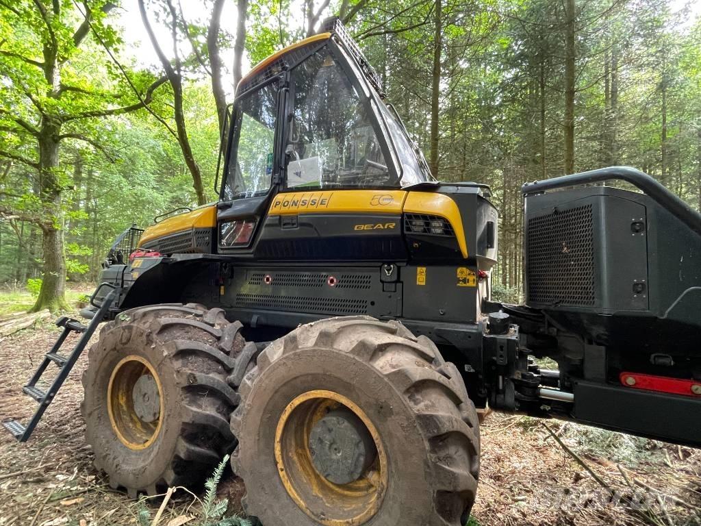 Ponsse Bear 8W Combine forestiere