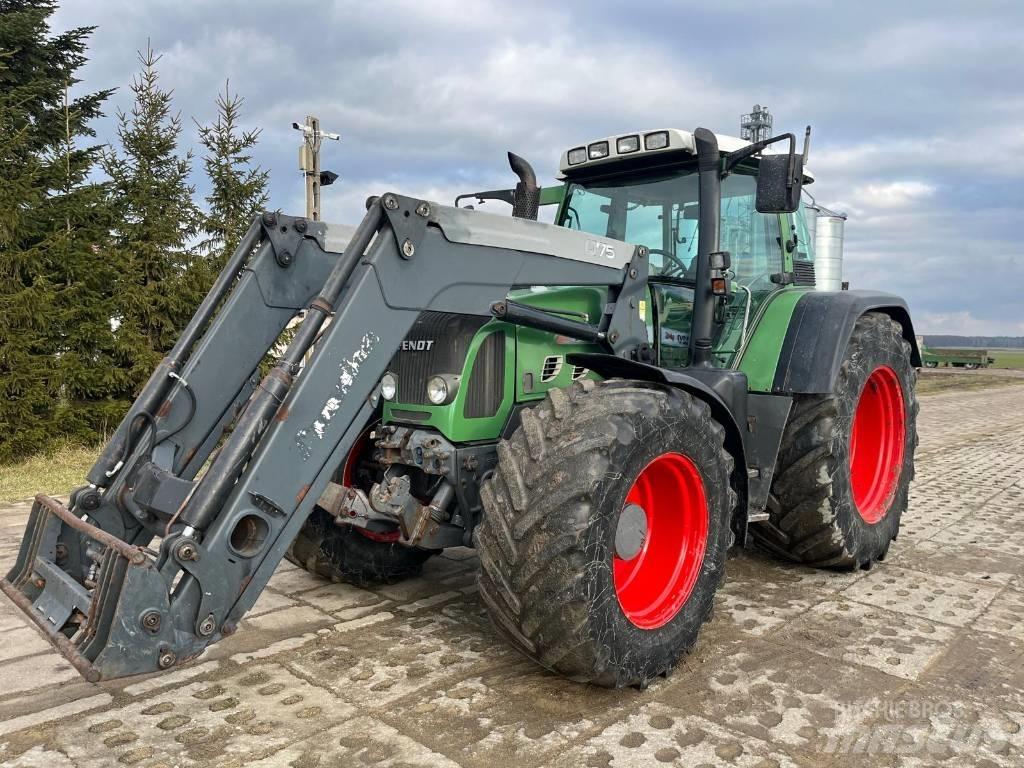 Fendt 820 Vario TMS Tractoare