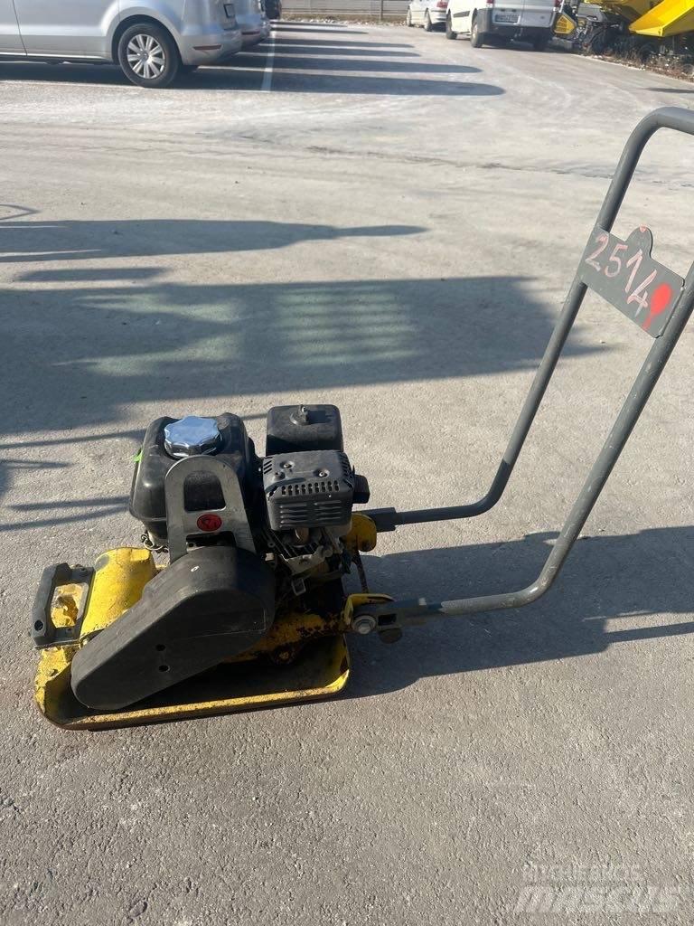 Wacker Neuson VP1135 Vibratoare