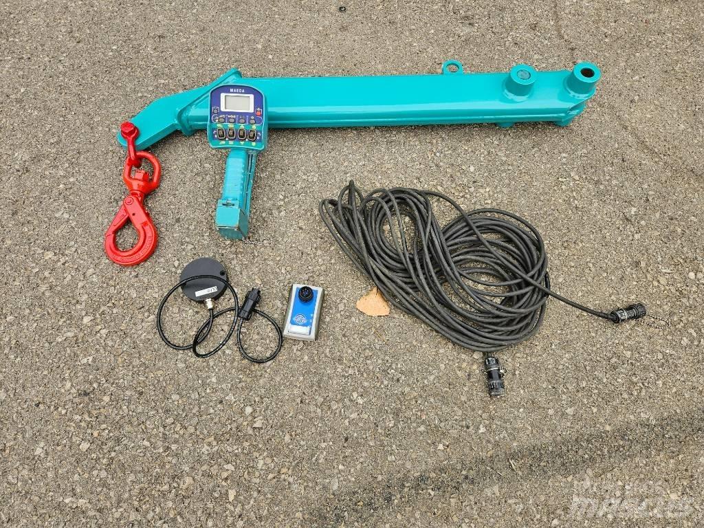 Maeda MC 405 CRME Mini macarale