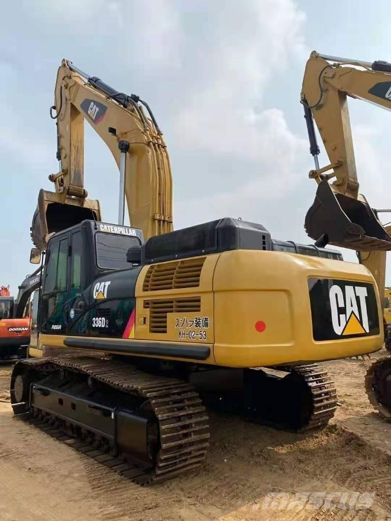 CAT 336D Excavatoare pe șenile
