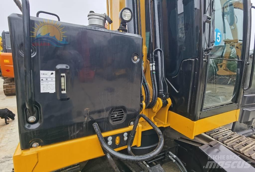 CAT 310 Excavatoare pe șenile
