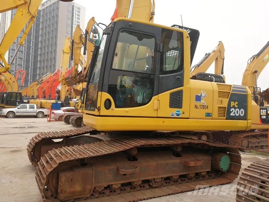 Komatsu pc200-8 Excavatoare pe șenile
