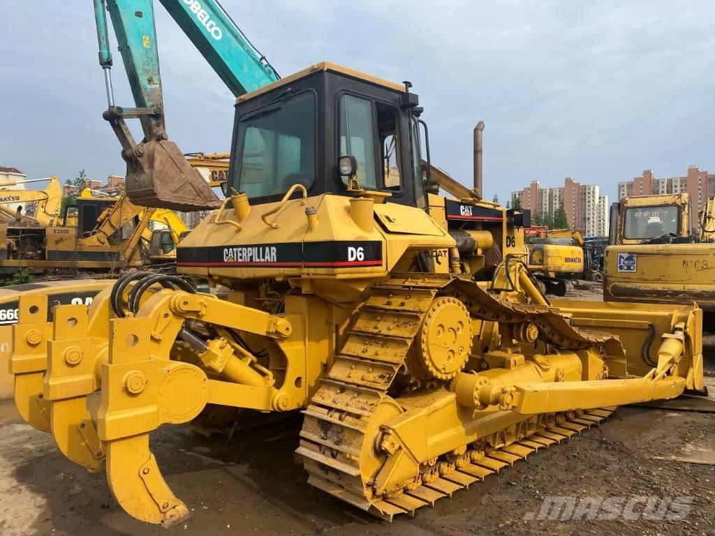 CAT D6R Buldozere pe senile