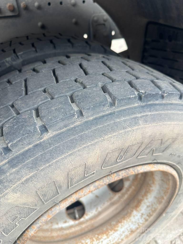 MAN TGL 10.250 Autobasculanta