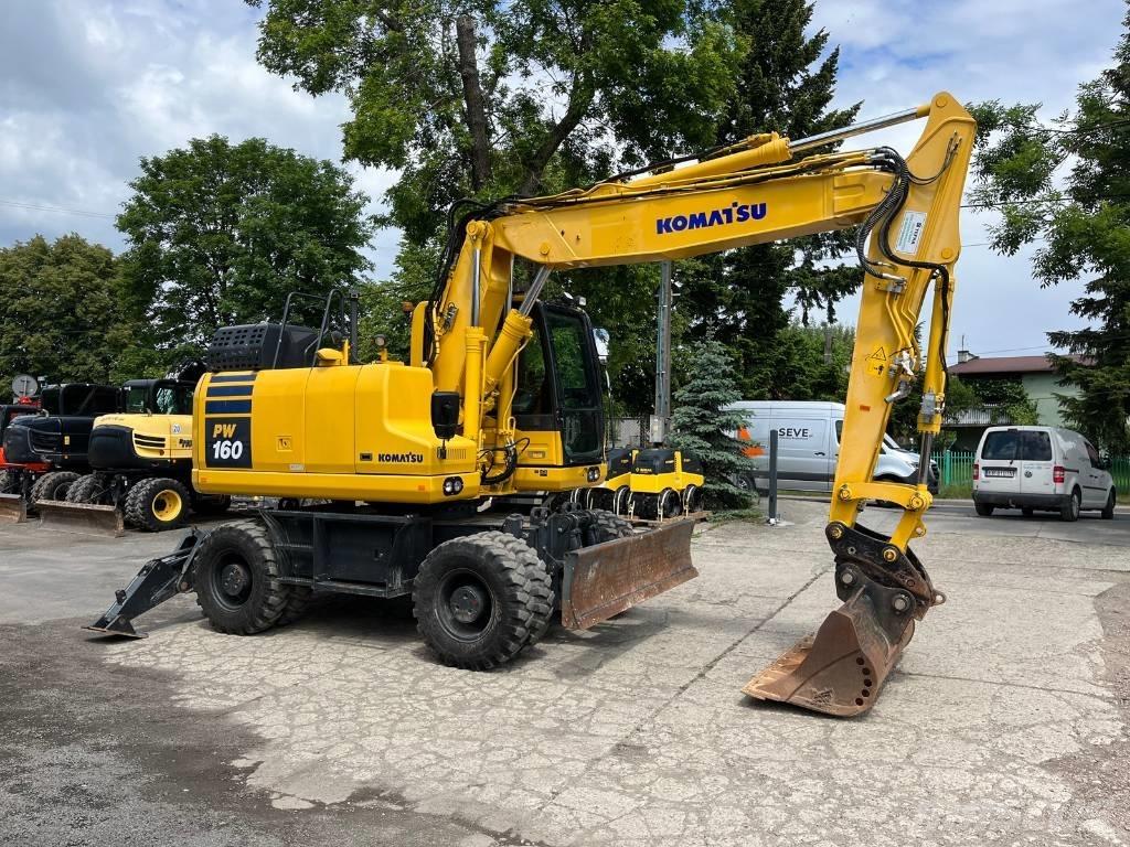 Komatsu PW 160-11 Excavatoare cu roti