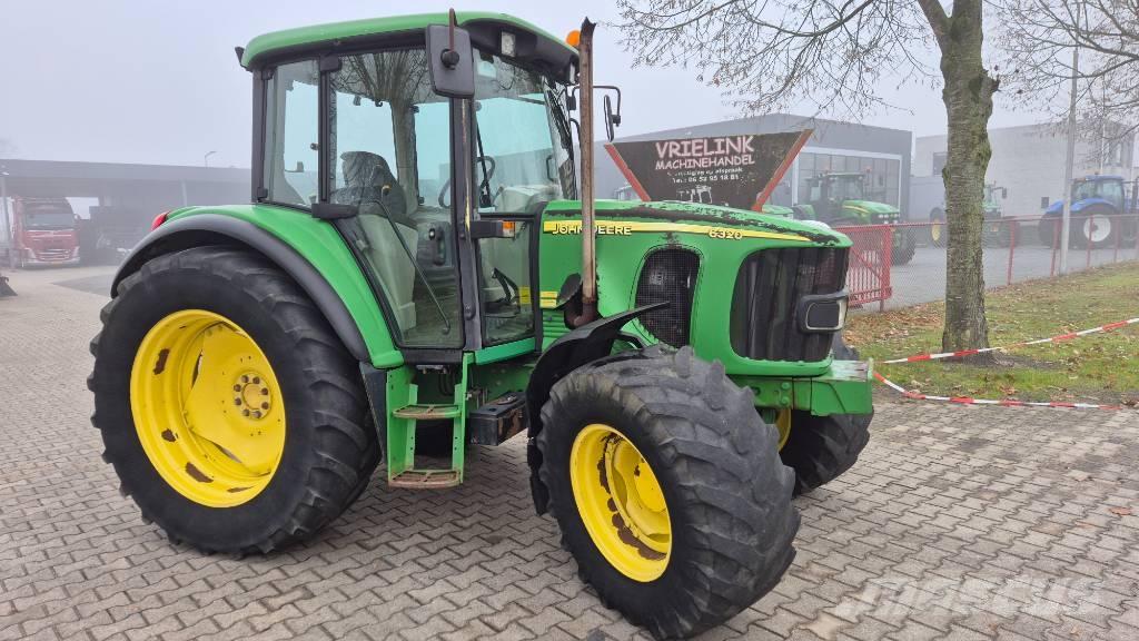 John Deere 6320 SE Tractoare