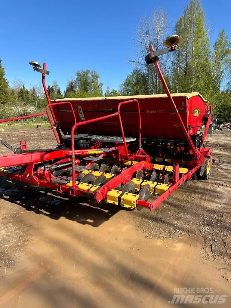 Väderstad Rapid400C Perforatoare