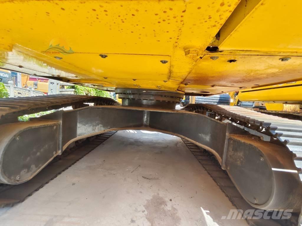 Komatsu PC 220-8 Excavatoare pe șenile
