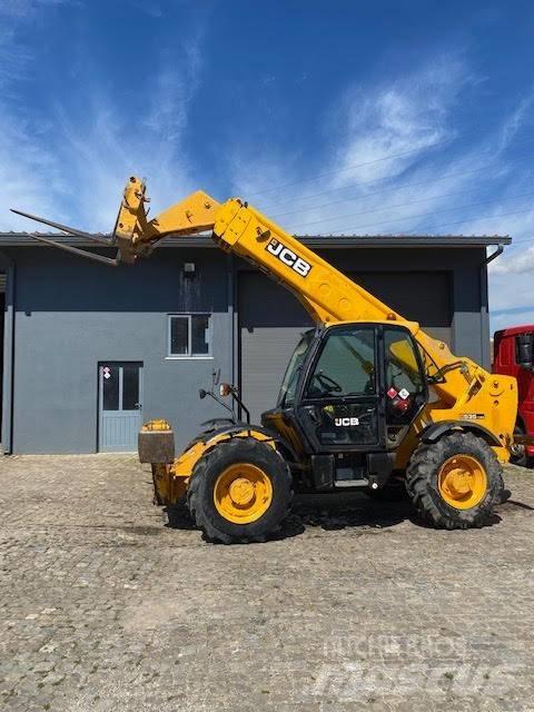JCB 535-125 Stivuitoare telescopice