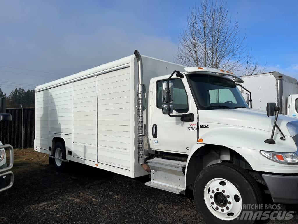 International 607 Camioane transport bauturi