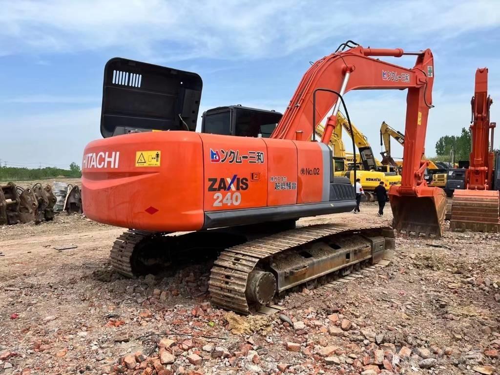 Hitachi ZX 240-3 Excavatoare pe șenile

