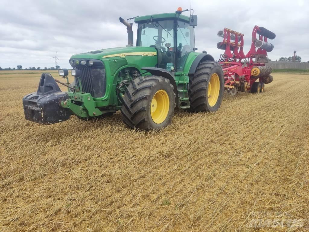 John Deere 8520 Tractoare