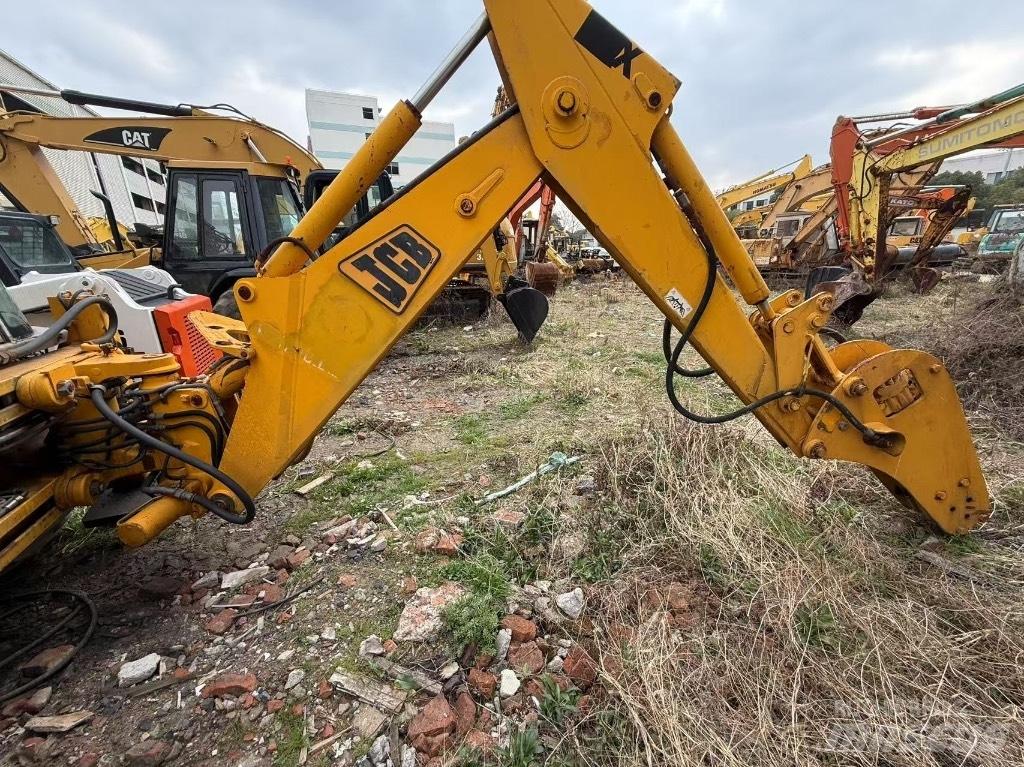 JCB 3 CX Buldoexcavatoare