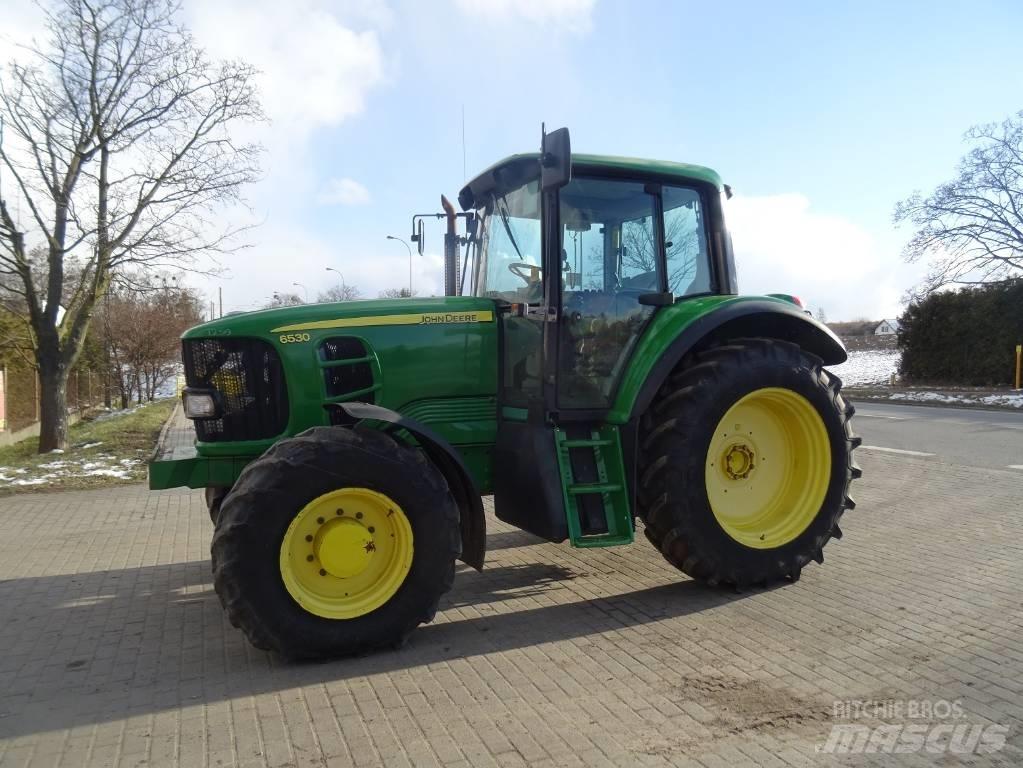 John Deere 6530 Tractoare