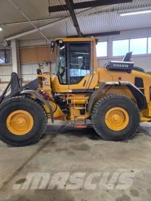 Volvo L 90 H Incarcator pe pneuri