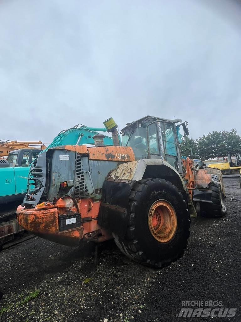 Hitachi ZW 310 Incarcator pe pneuri