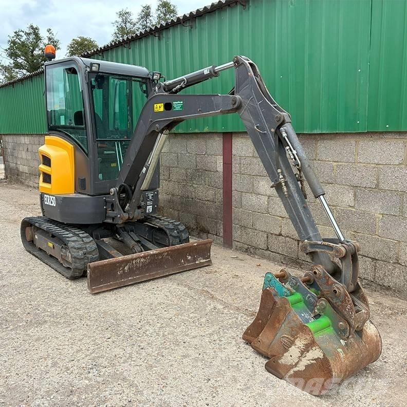 Volvo ECR25D Mini excavatoare < 7t