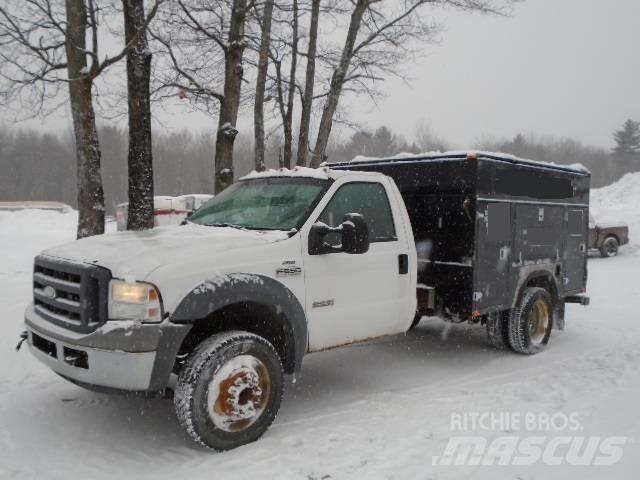 Ford F 550 XL SD Municipal/vehicul cu uz general