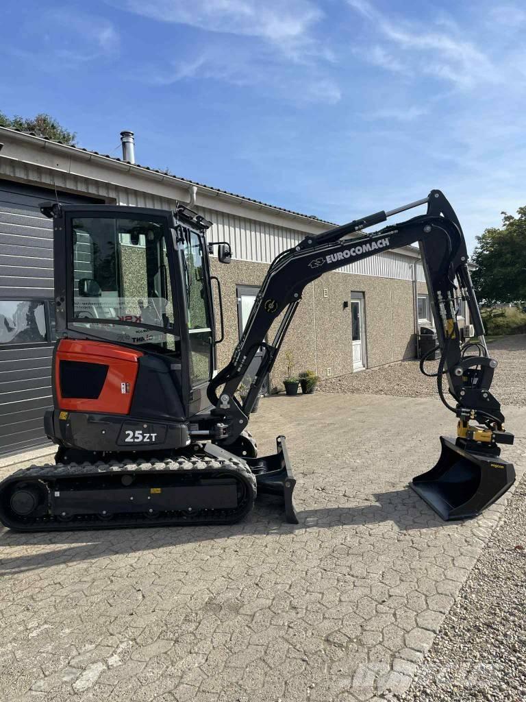 Eurocomach 25 ZT Mini excavatoare < 7t