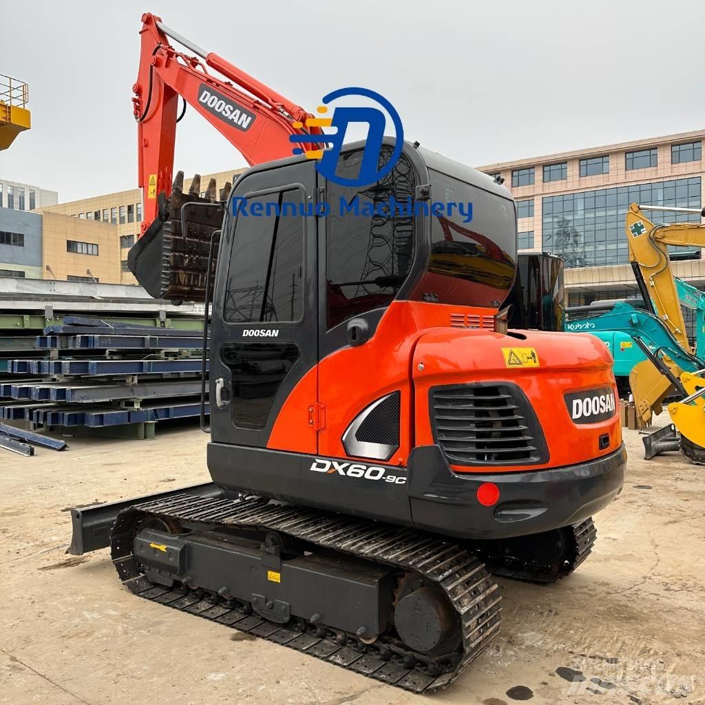 Doosan DX 60 Mini excavatoare < 7t