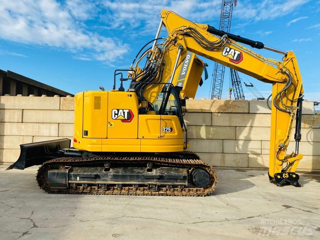 CAT 325 Excavatoare pe șenile
