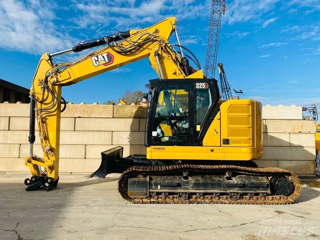 CAT 325 Excavatoare pe șenile
